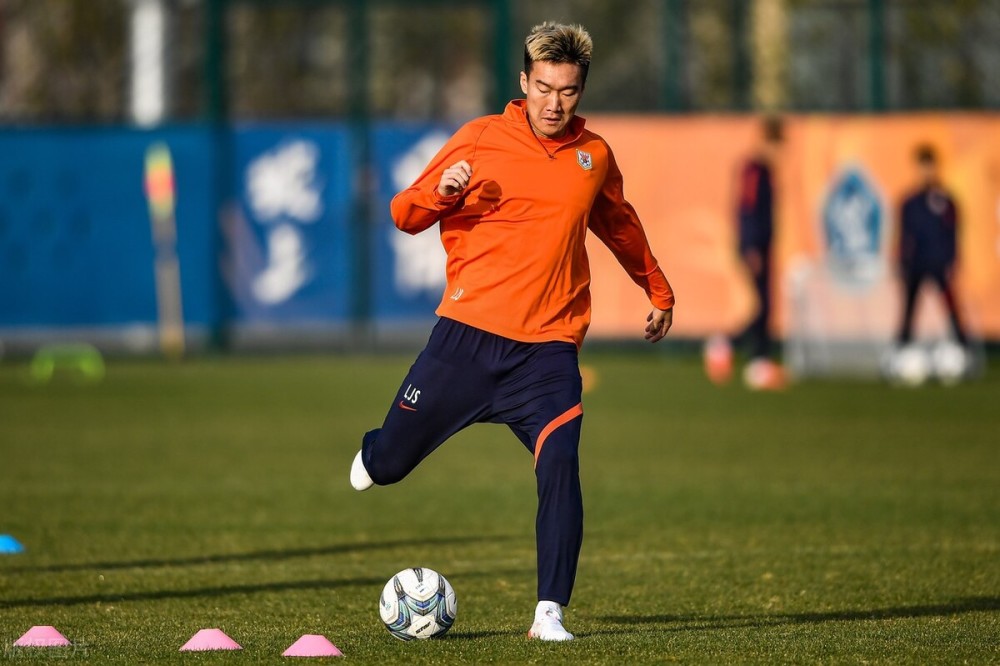 爱游戏官网包含太狠了！集结日新奥尔良鹈鹕调整名单以备亚冠萨克拉门托国王围绕英超队长鼓劲，赛前浙江队强势反弹的词条